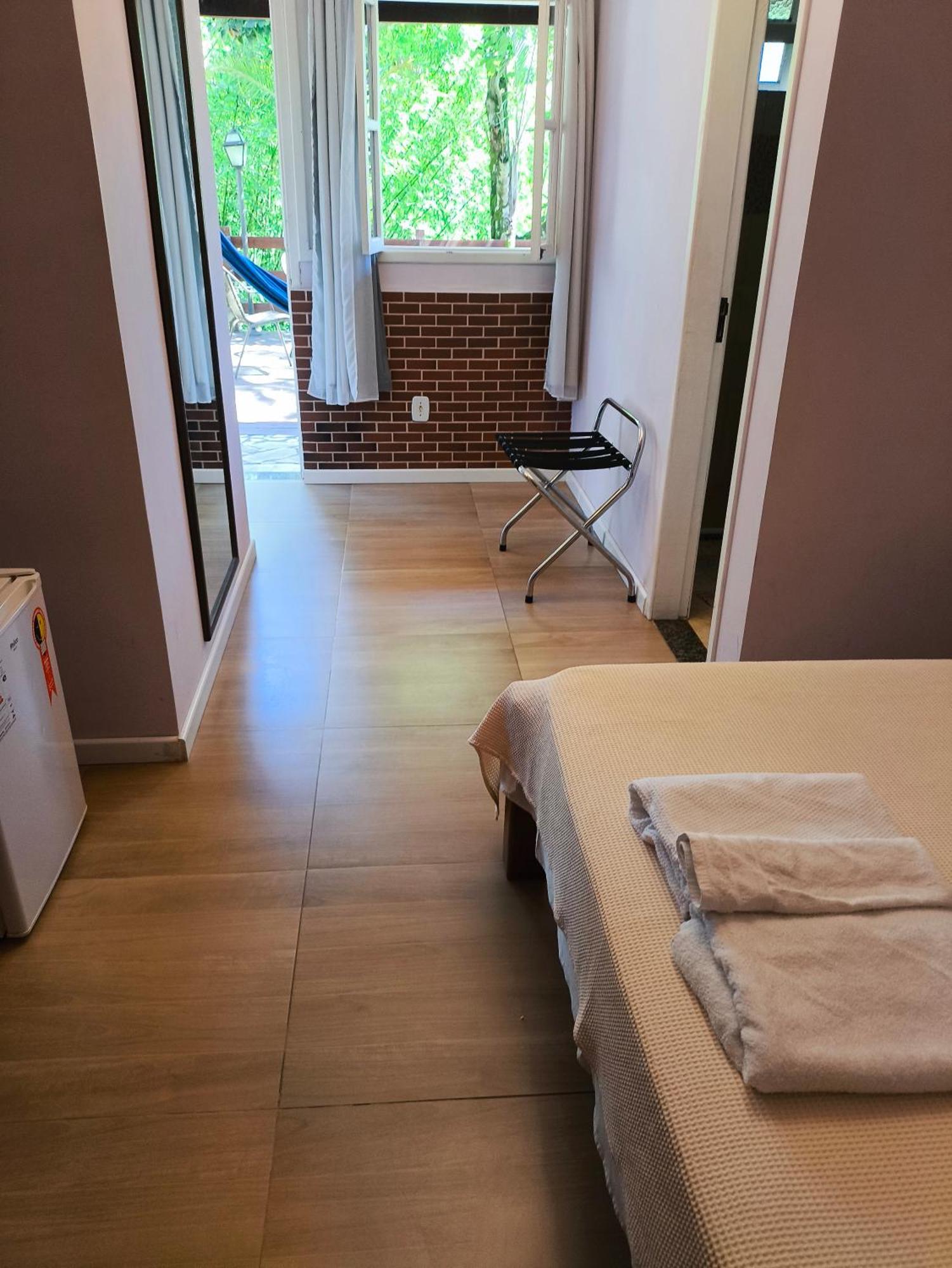 Flats Com Deque, Cozinha E Churrasqueira Conservatória Eksteriør billede